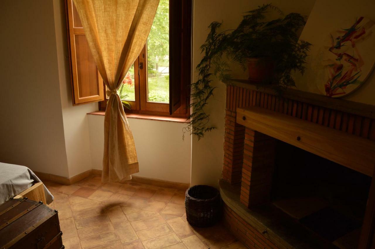 Agriturismo Riparossa Allerona Eksteriør billede